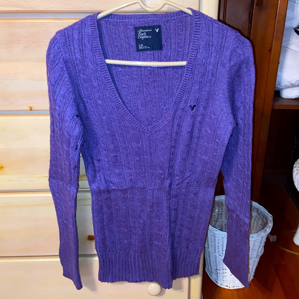 AMERICAN EAGLE CABLE SWEATER